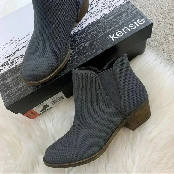 NWOT Kensie Gerona Booties - Picture 2 of 14